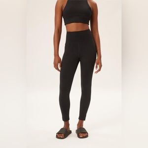Girlfriend Collective | Compressive High Rise Legging in Black